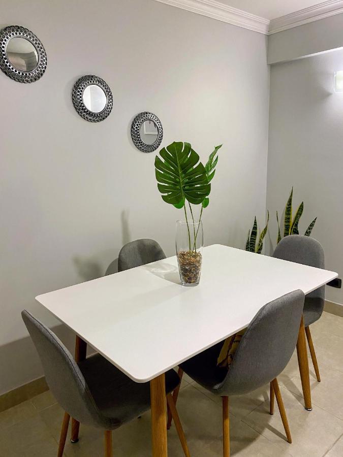 סלטה Santiago - Central Point Apartments מראה חיצוני תמונה